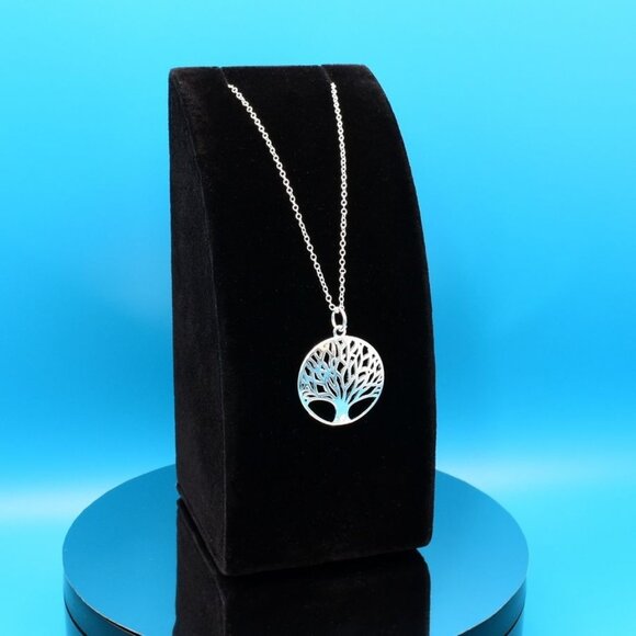Destinelle Filigree 925 Sterling Silver Tree of Life Necklace Gift Packaged - Picture 1 of 13